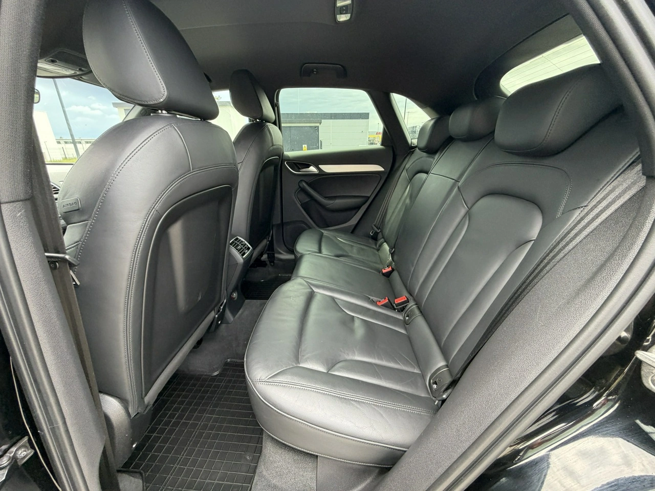 Audi Q3 - Zdjęcie 28