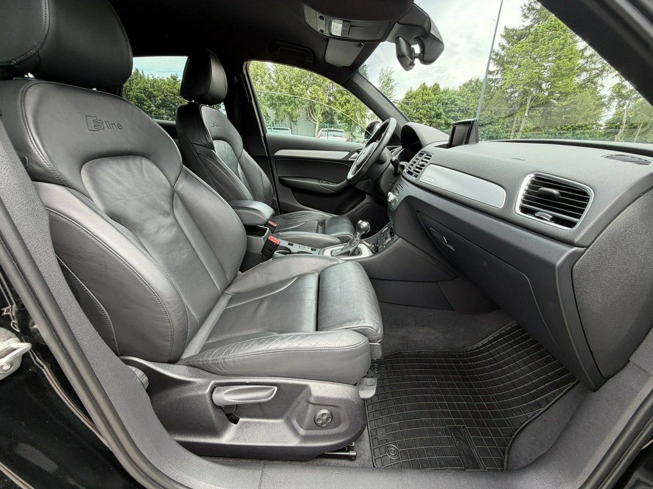 Audi Q3 - Zdjęcie 32