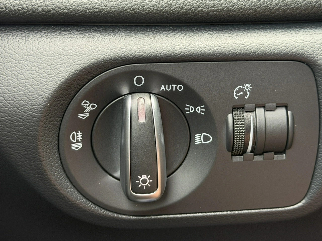 Audi Q3 - Zdjęcie 17