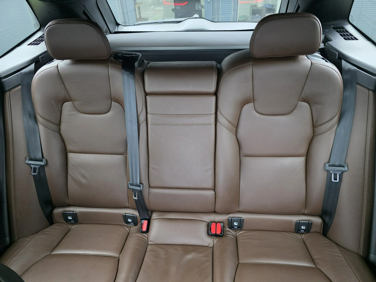 Volvo XC 60 - Zdjęcie 11