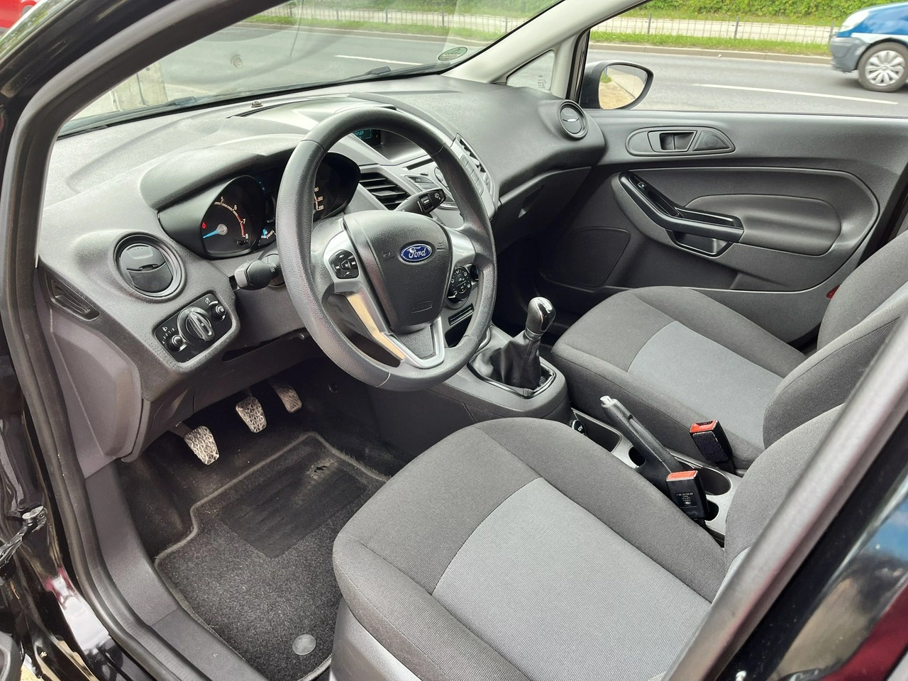 Ford Fiesta - Zdjęcie 10