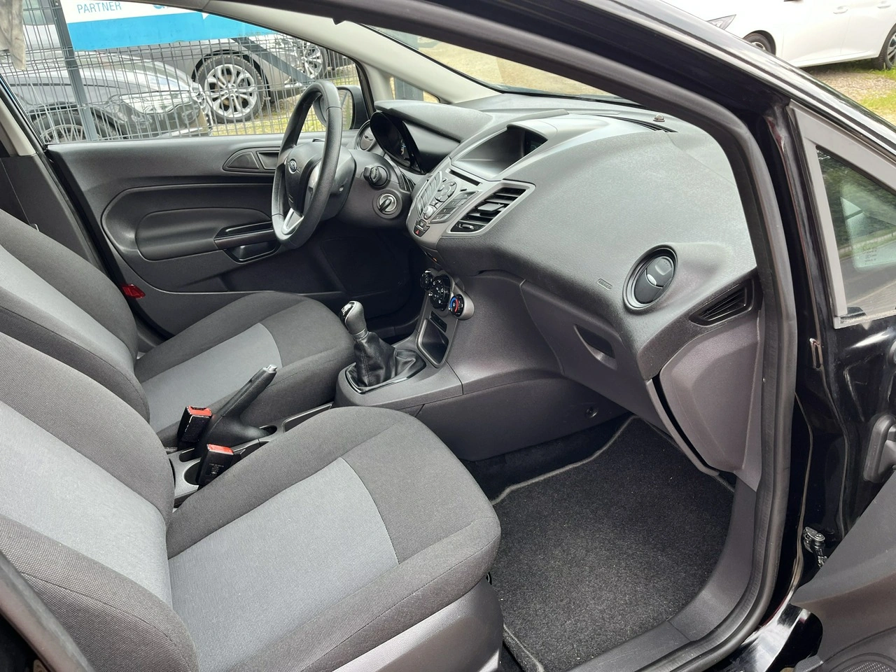 Ford Fiesta - Zdjęcie 13