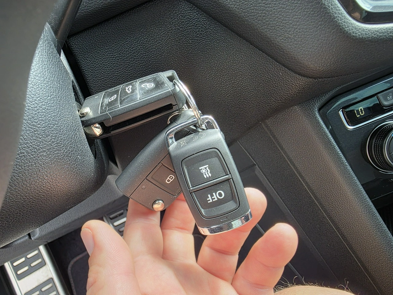 Volkswagen Tiguan - Zdjęcie 15