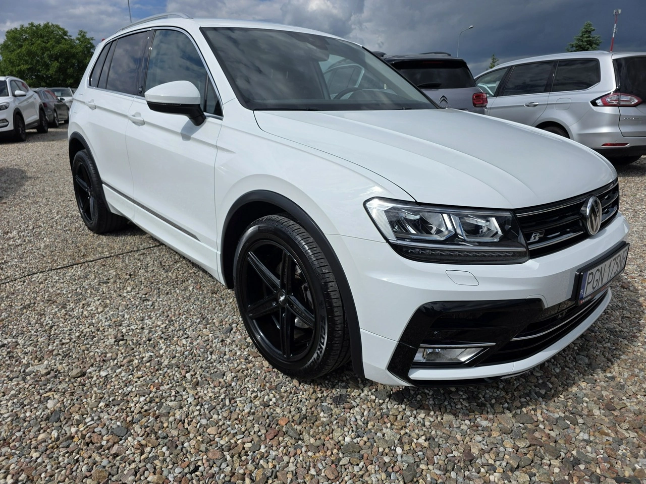 Volkswagen Tiguan - Zdjęcie 22