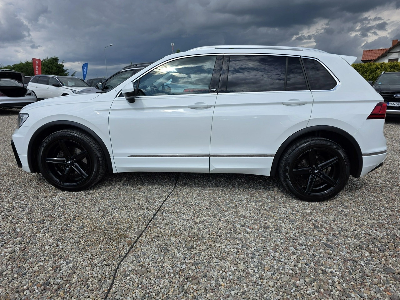 Volkswagen Tiguan - Zdjęcie 25
