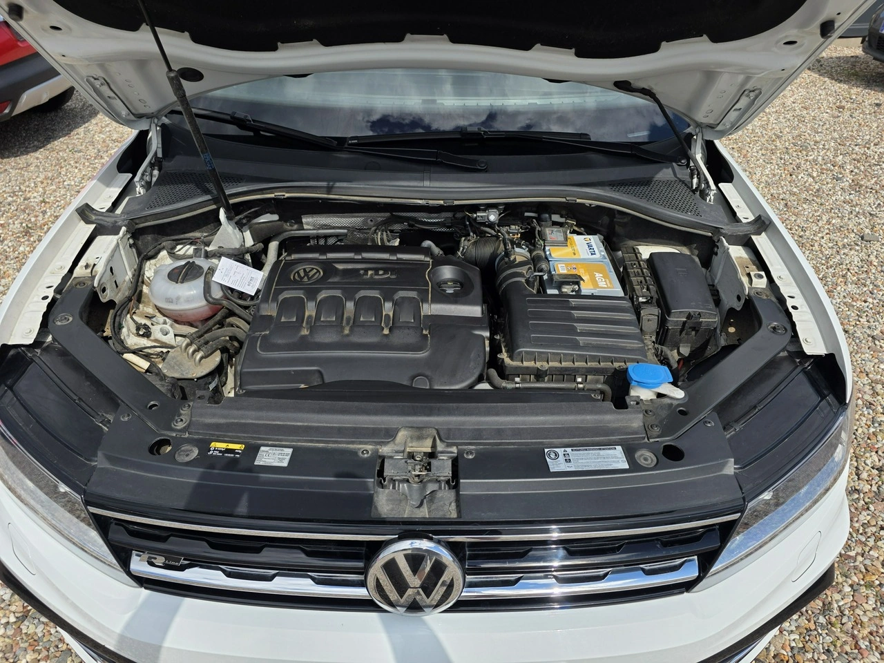 Volkswagen Tiguan - Zdjęcie 28