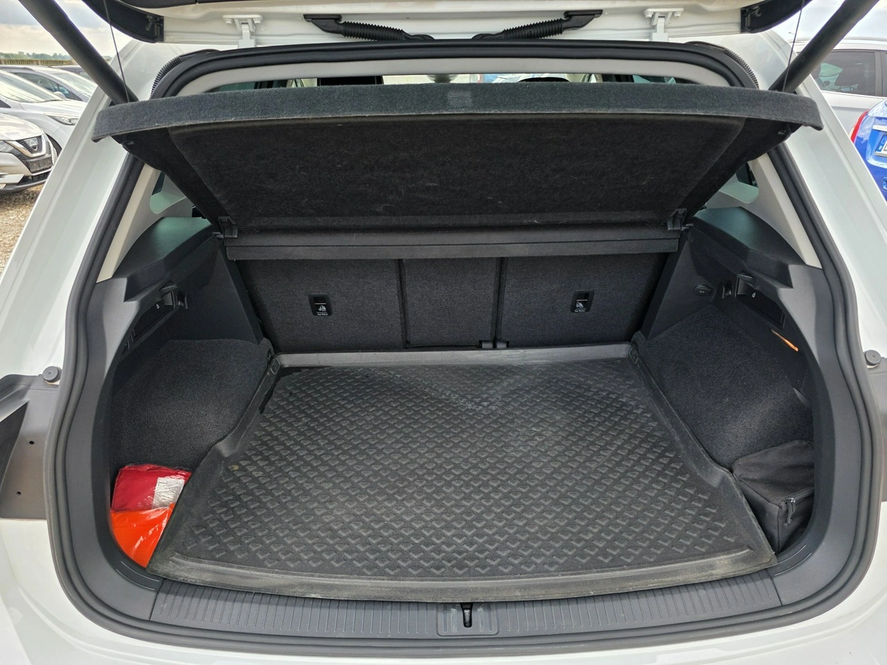 Volkswagen Tiguan - Zdjęcie 8