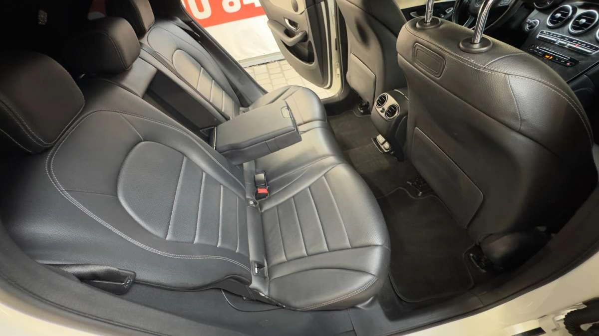 Mercedes-Benz GLC - Zdjęcie 38