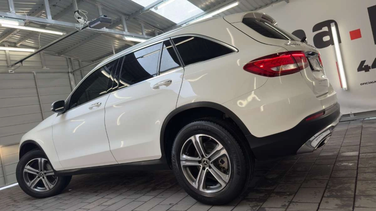 Mercedes-Benz GLC - Zdjęcie 10
