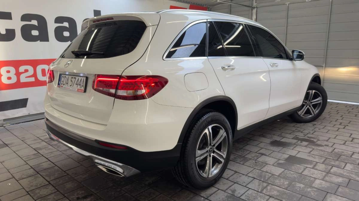 Mercedes-Benz GLC - Zdjęcie 12