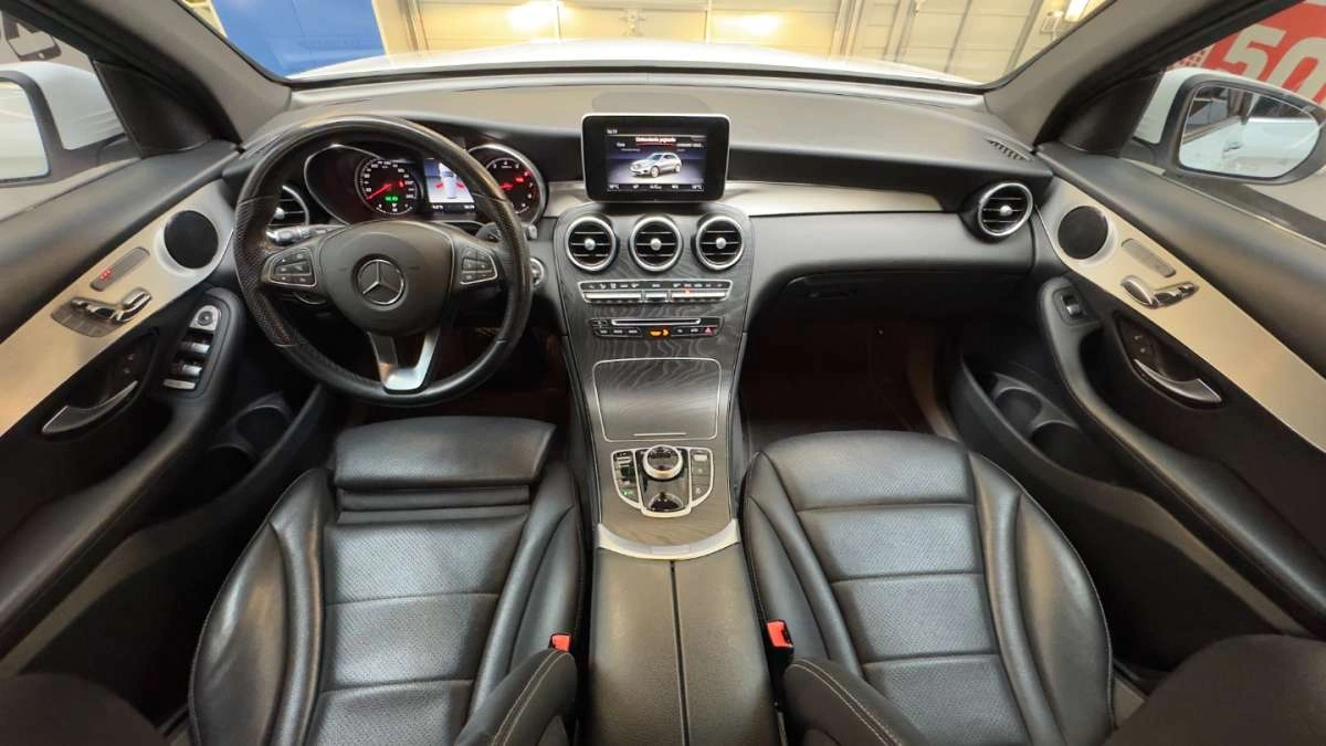Mercedes-Benz GLC - Zdjęcie 7