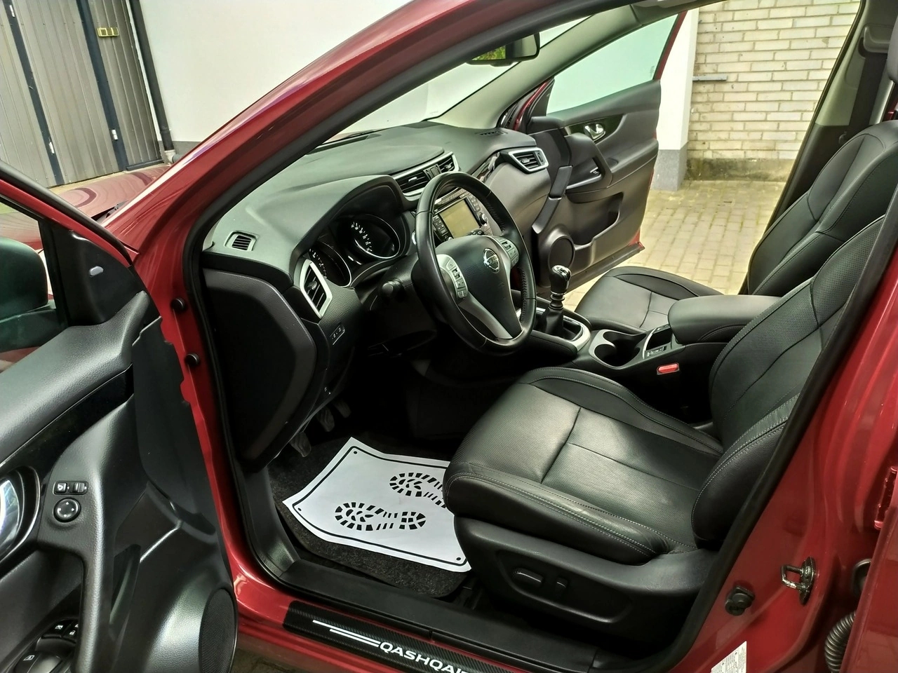 Nissan Qashqai - Zdjęcie 16