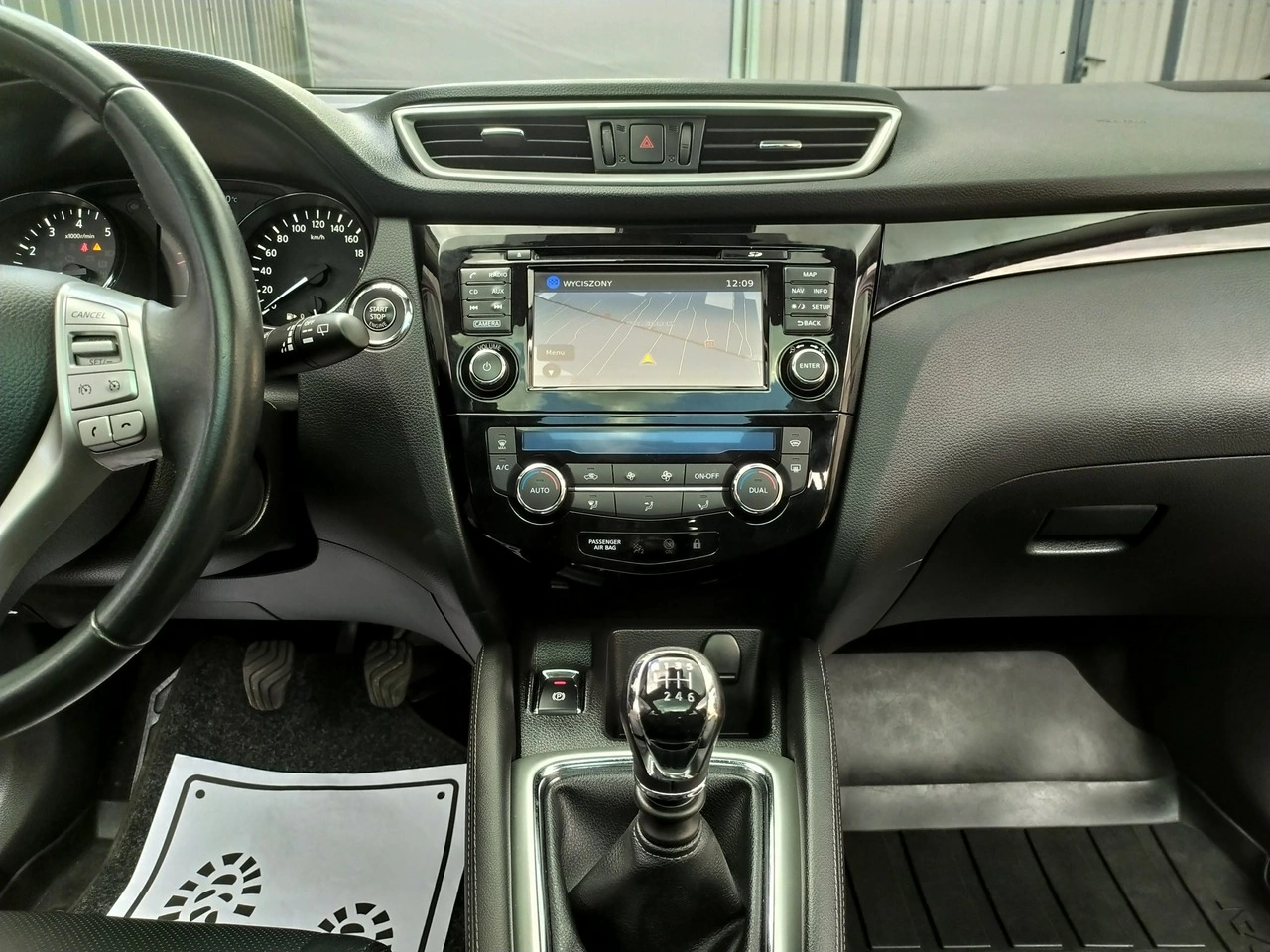 Nissan Qashqai - Zdjęcie 22