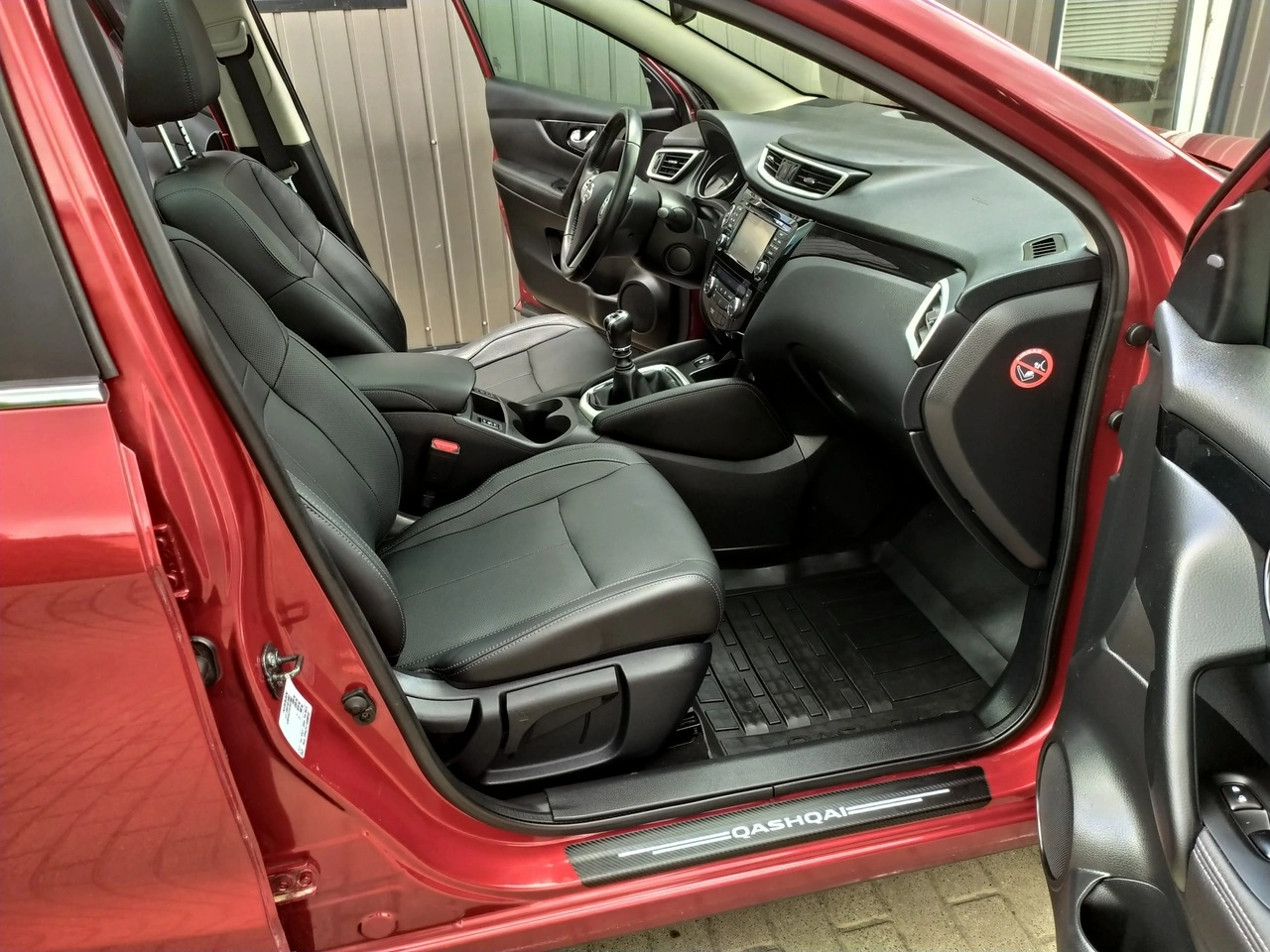 Nissan Qashqai - Zdjęcie 29