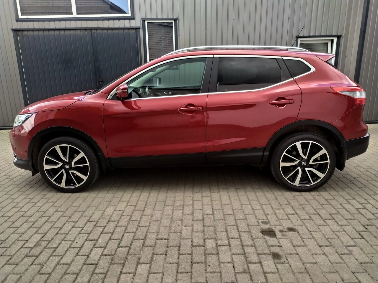 Nissan Qashqai - Zdjęcie 4