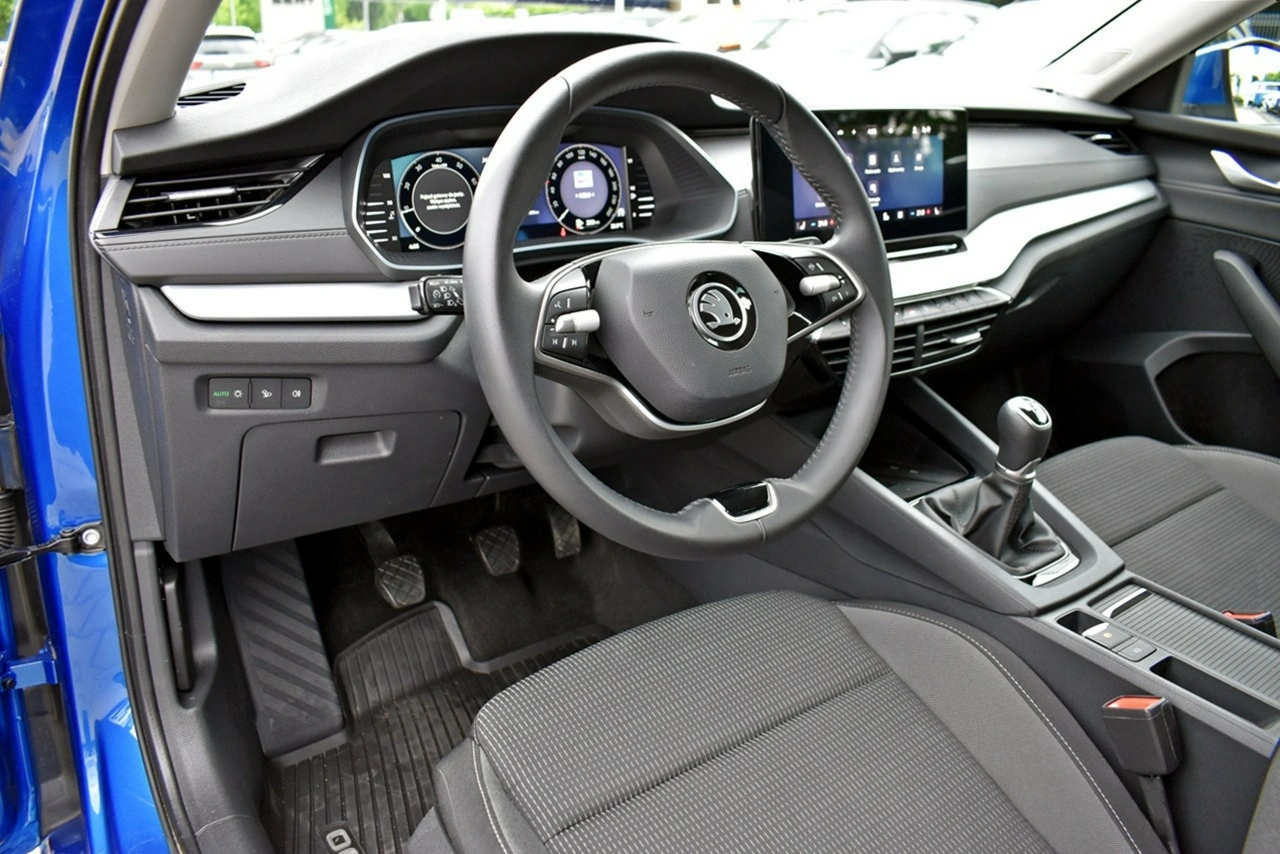 Skoda Octavia - Zdjęcie 9