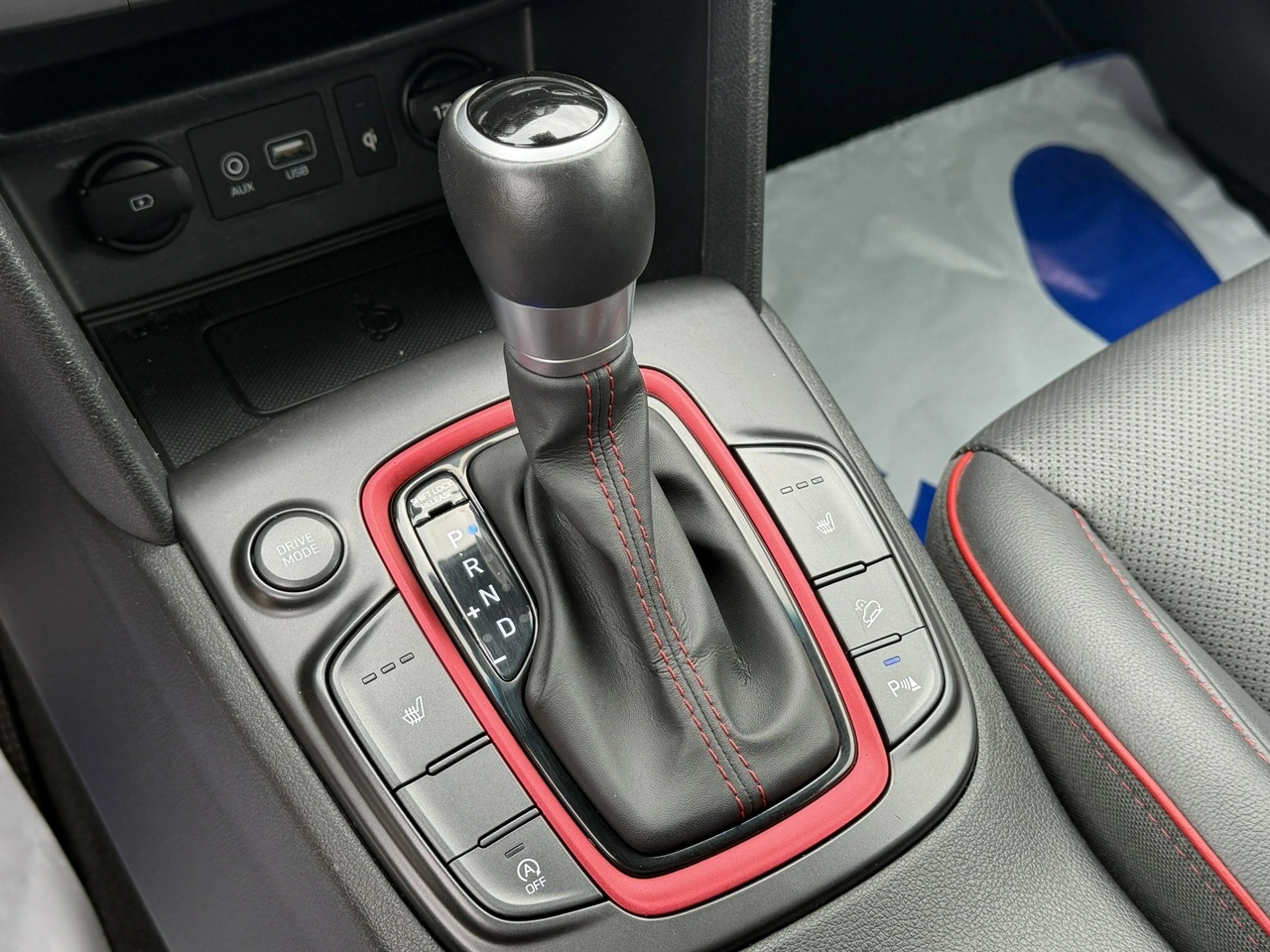 Hyundai Kona - Zdjęcie 29