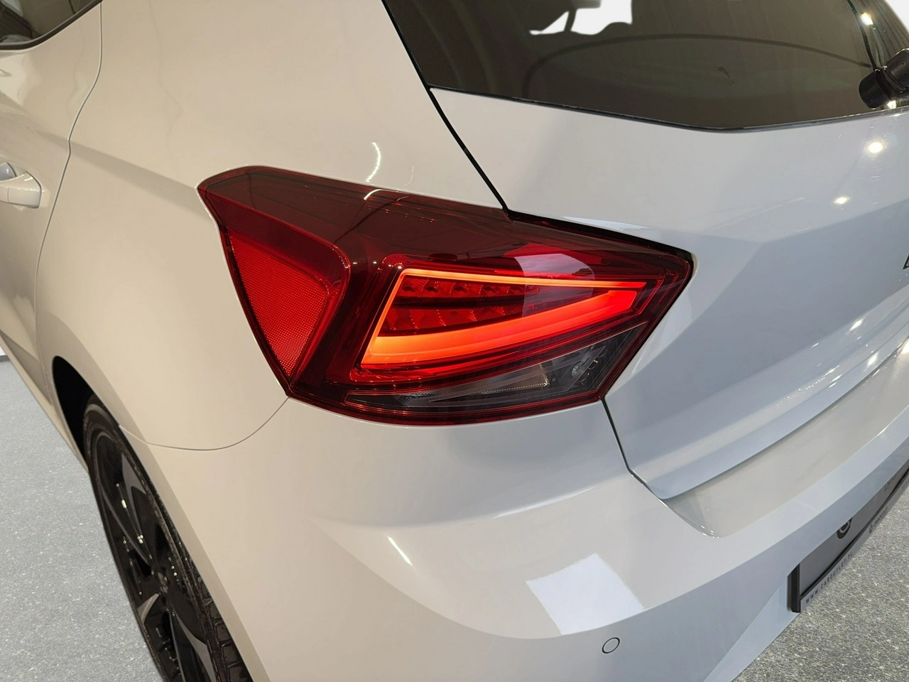 Seat Ibiza - Zdjęcie 10