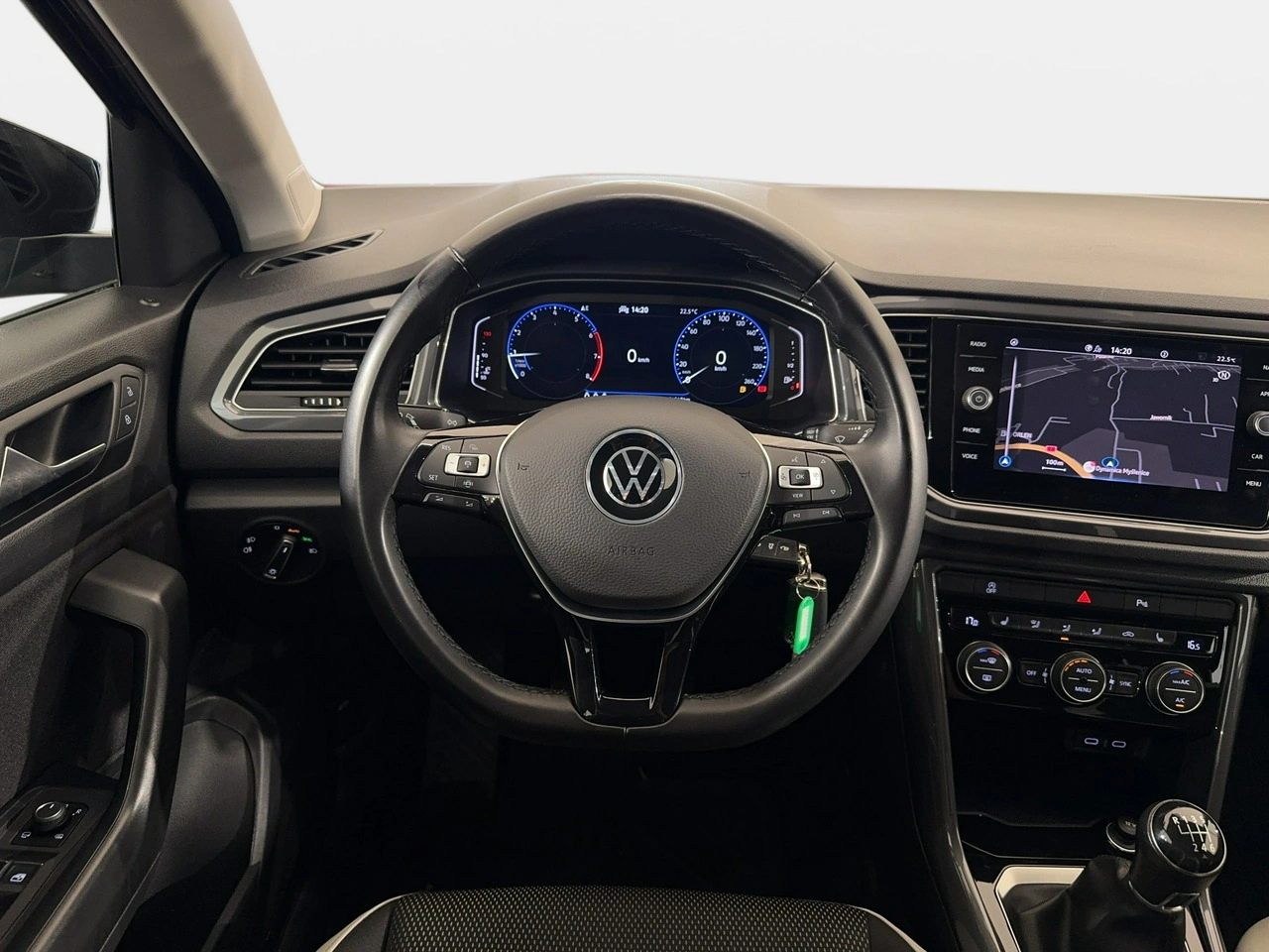 Volkswagen T-Roc - Zdjęcie 15