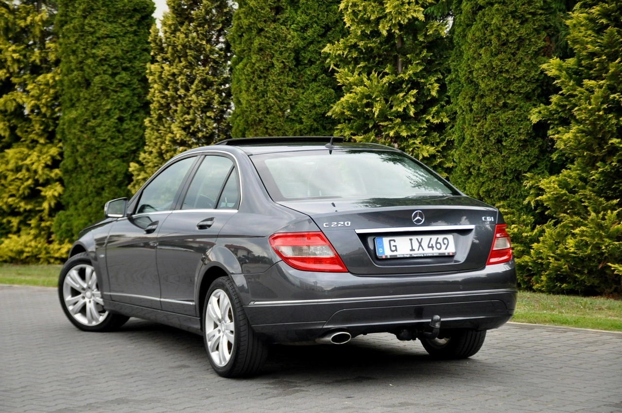 Mercedes C 220 - Zdjęcie 13