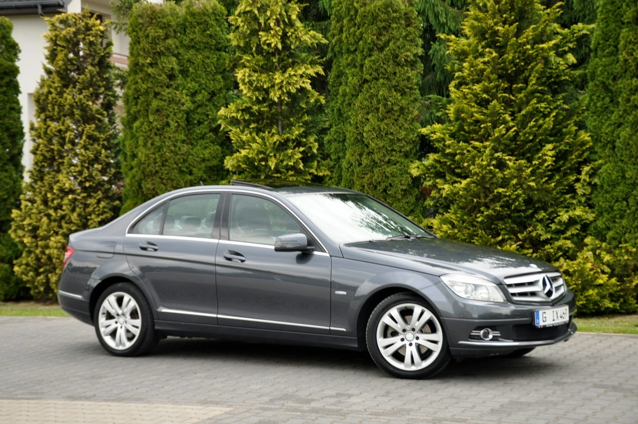 Mercedes C 220 - Zdjęcie 3