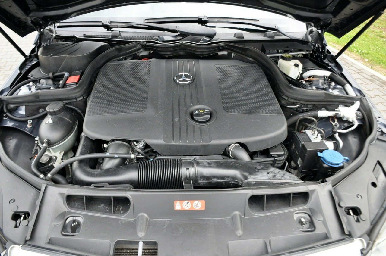 Mercedes C 220 - Zdjęcie 39