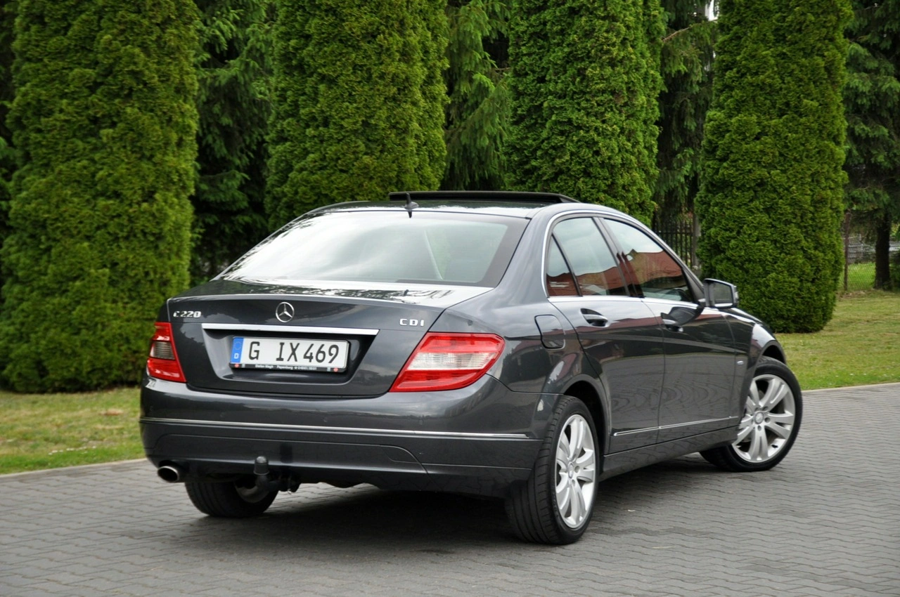 Mercedes C 220 - Zdjęcie 5