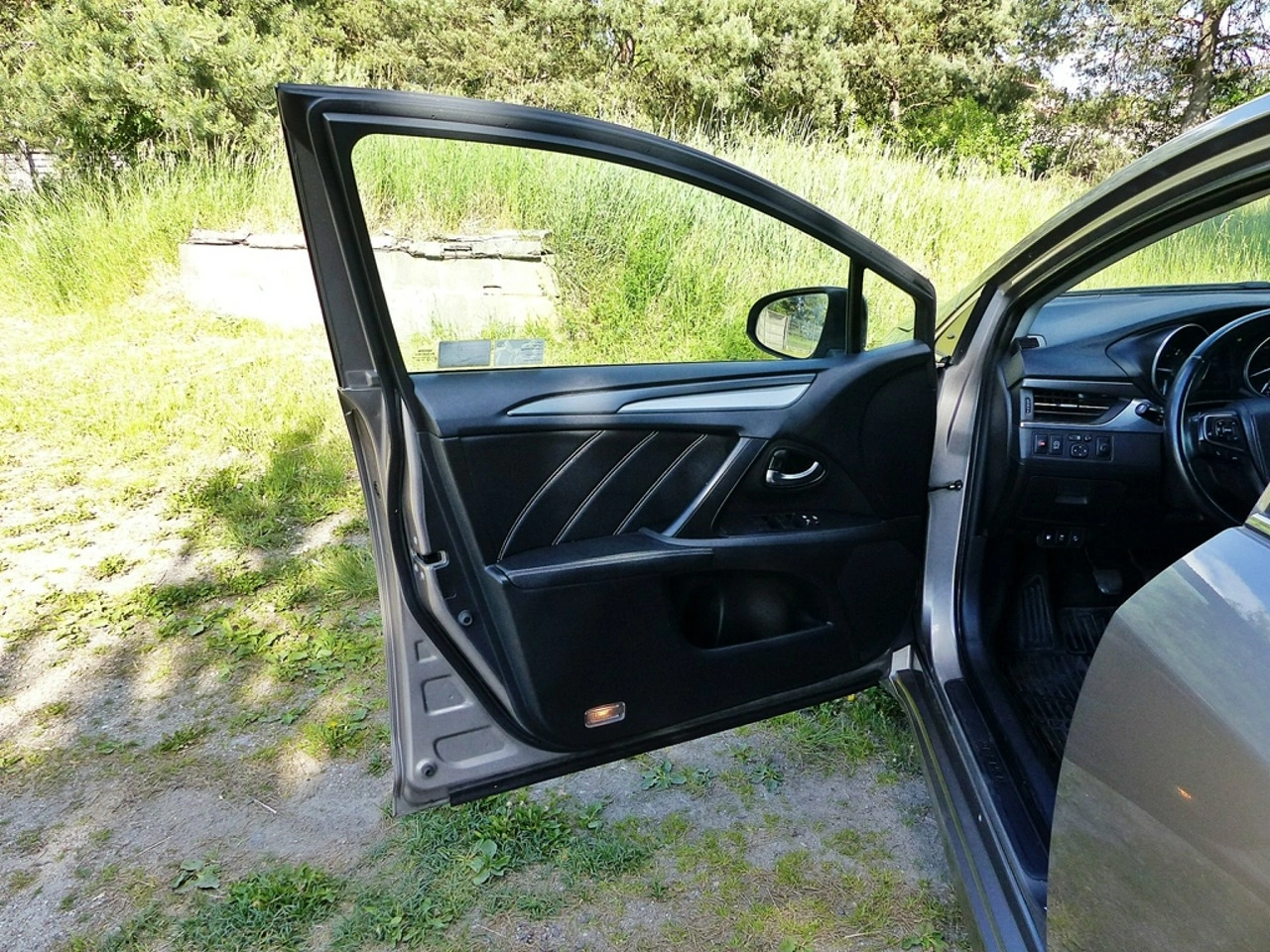 Toyota Avensis - Zdjęcie 16