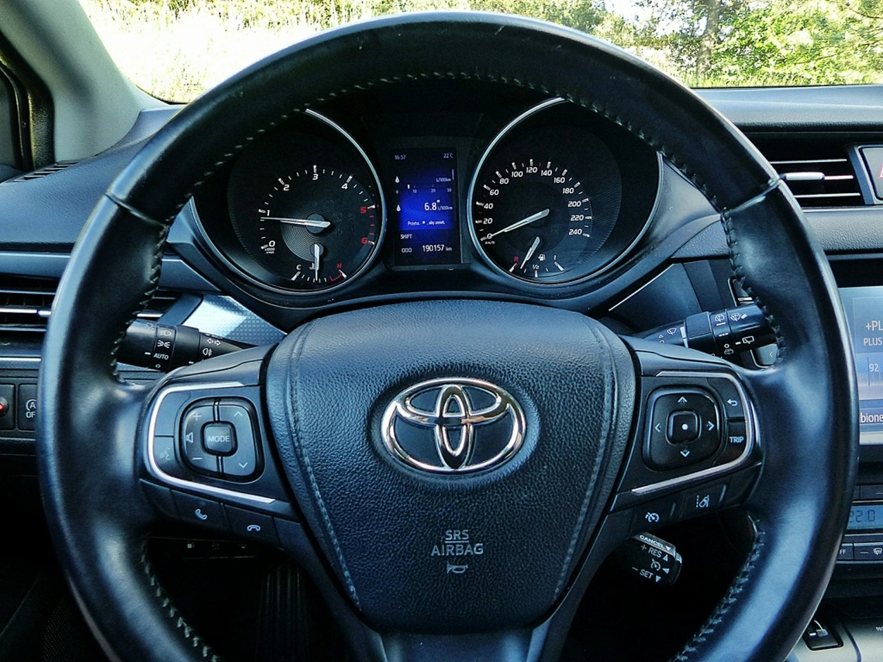 Toyota Avensis - Zdjęcie 26