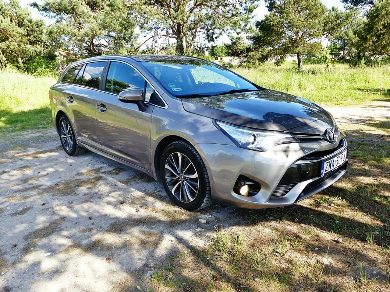 Toyota Avensis - Zdjęcie 2