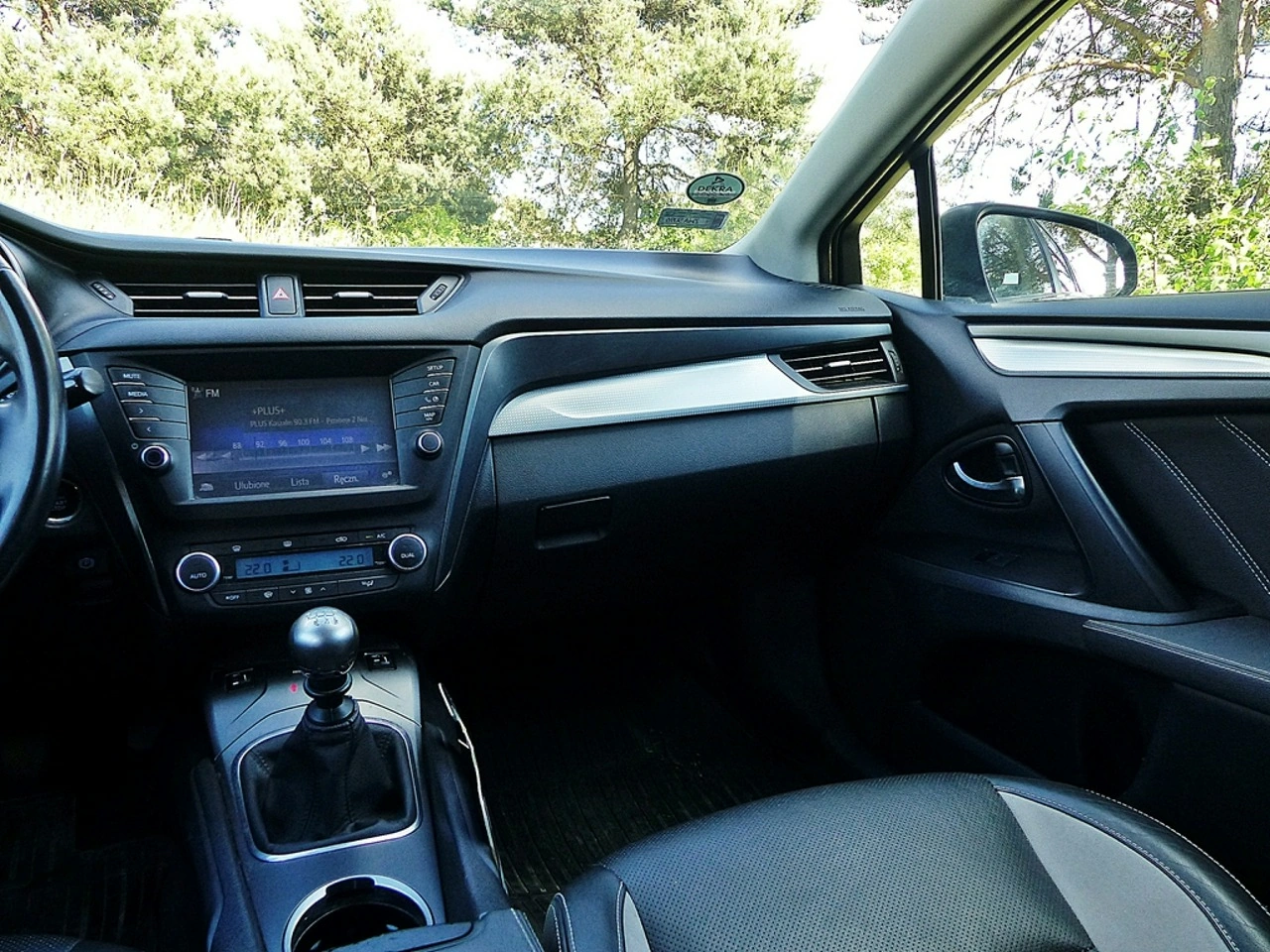Toyota Avensis - Zdjęcie 36