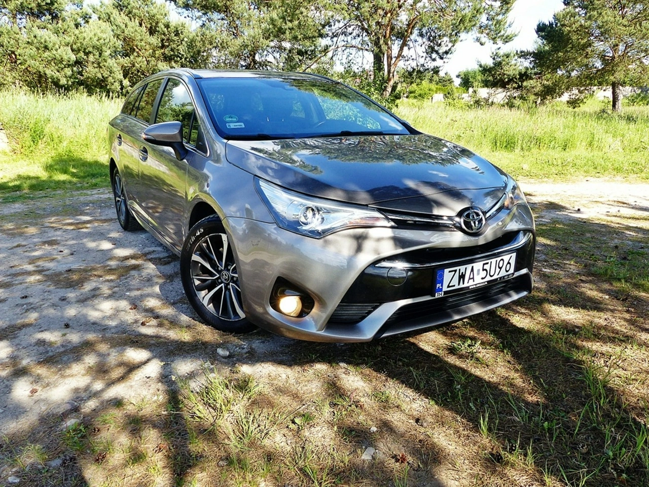 Toyota Avensis - Zdjęcie 3