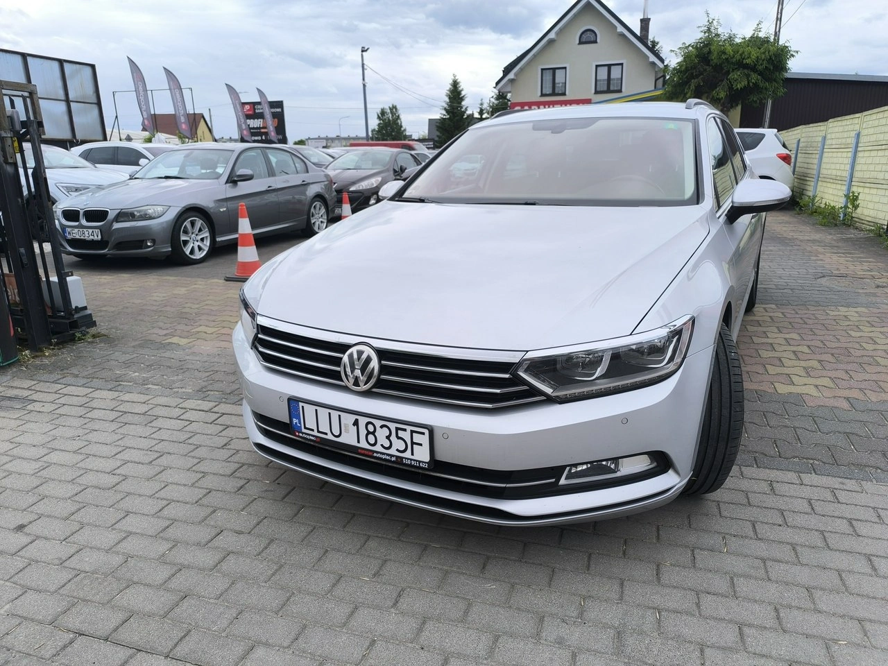 Volkswagen Passat - Zdjęcie 11