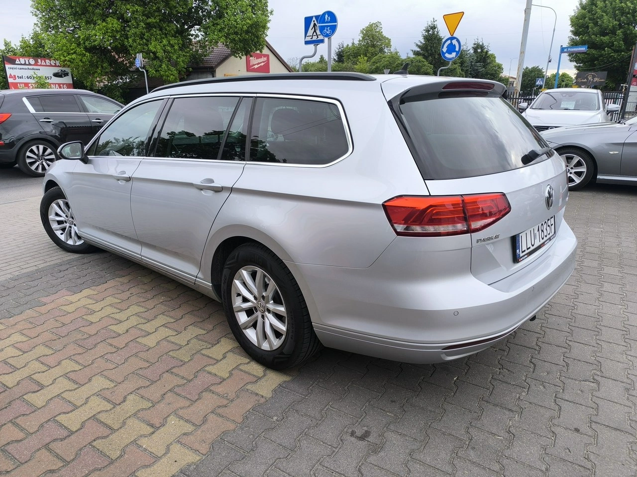 Volkswagen Passat - Zdjęcie 8