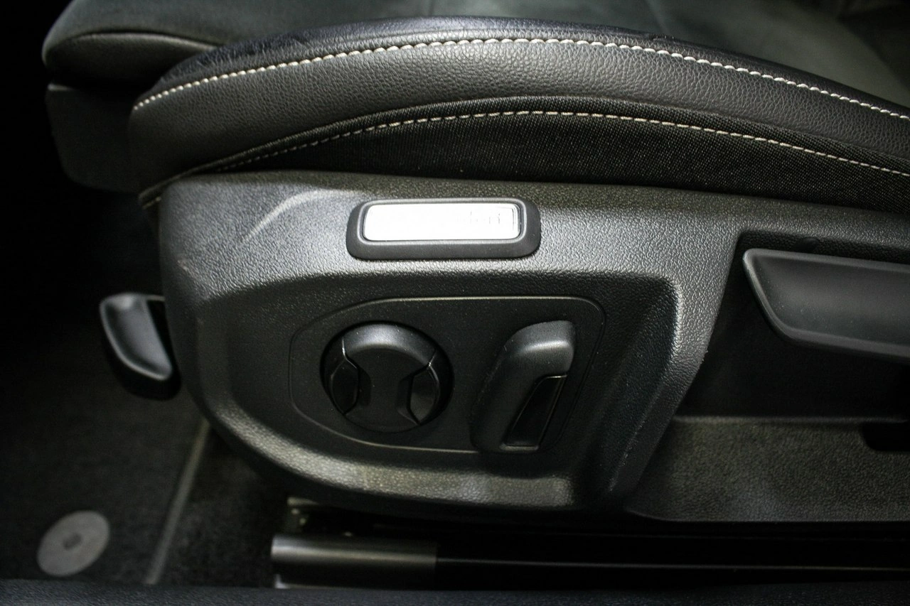 Volkswagen Arteon - Zdjęcie 18