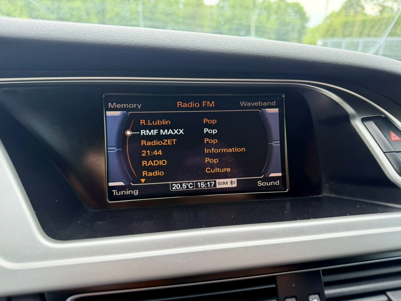 Audi A4 - Zdjęcie 17