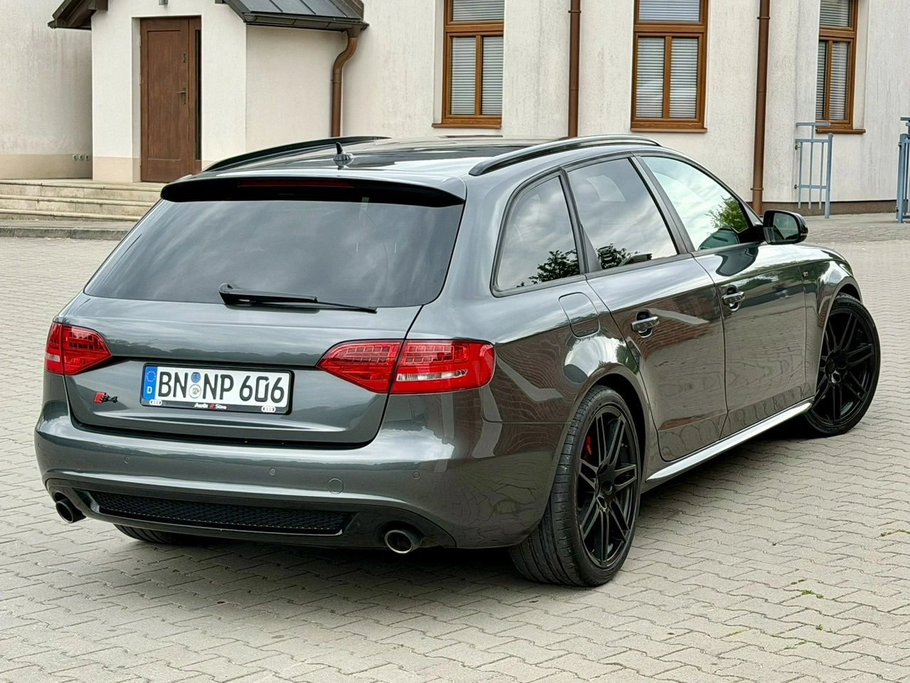 Audi A4 - Zdjęcie 2