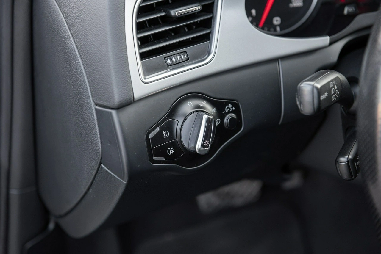 Audi A4 - Zdjęcie 31