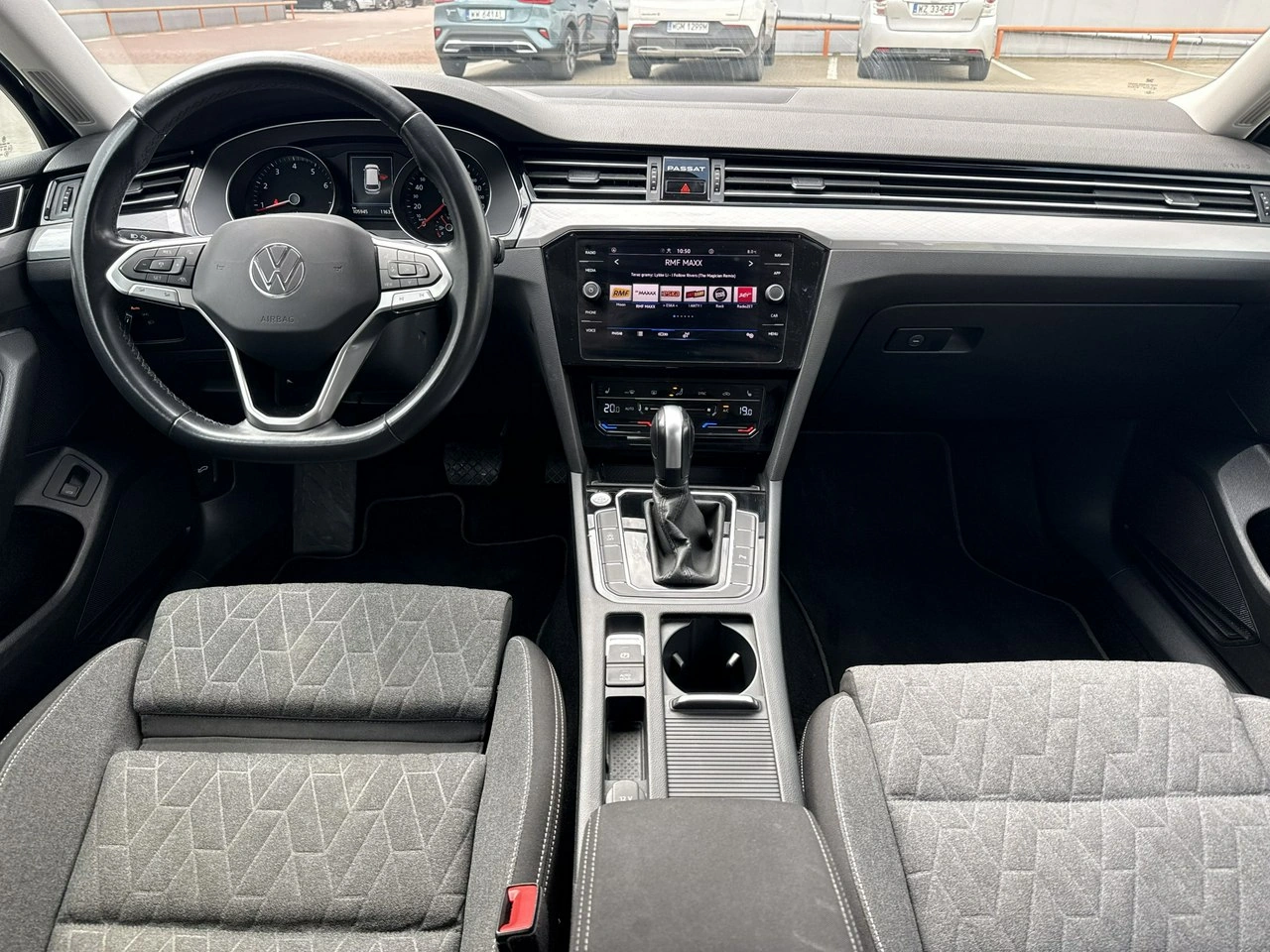 Volkswagen Passat - Zdjęcie 21