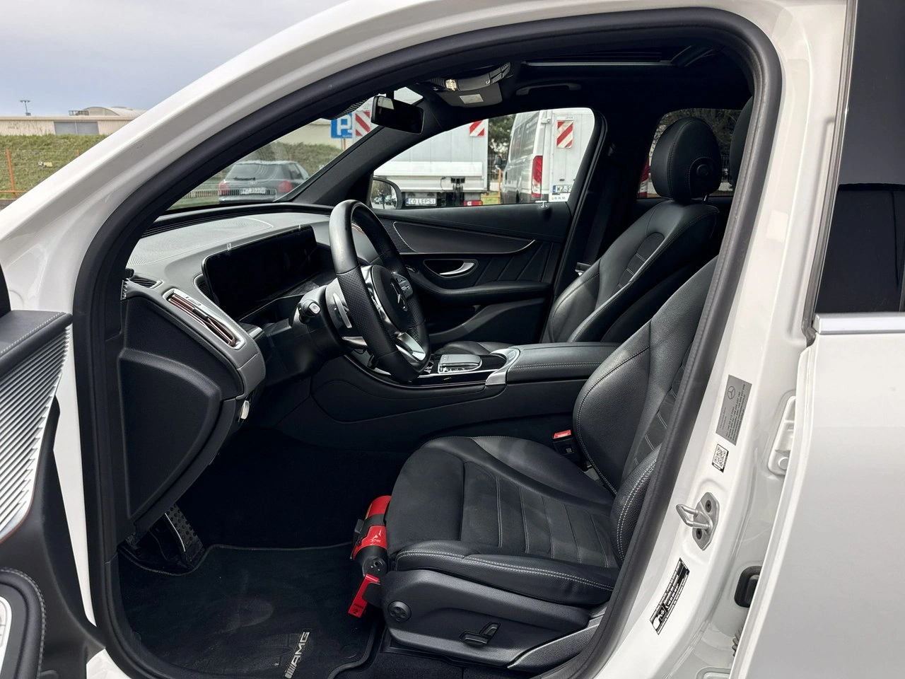 Mercedes EQC - Zdjęcie 10