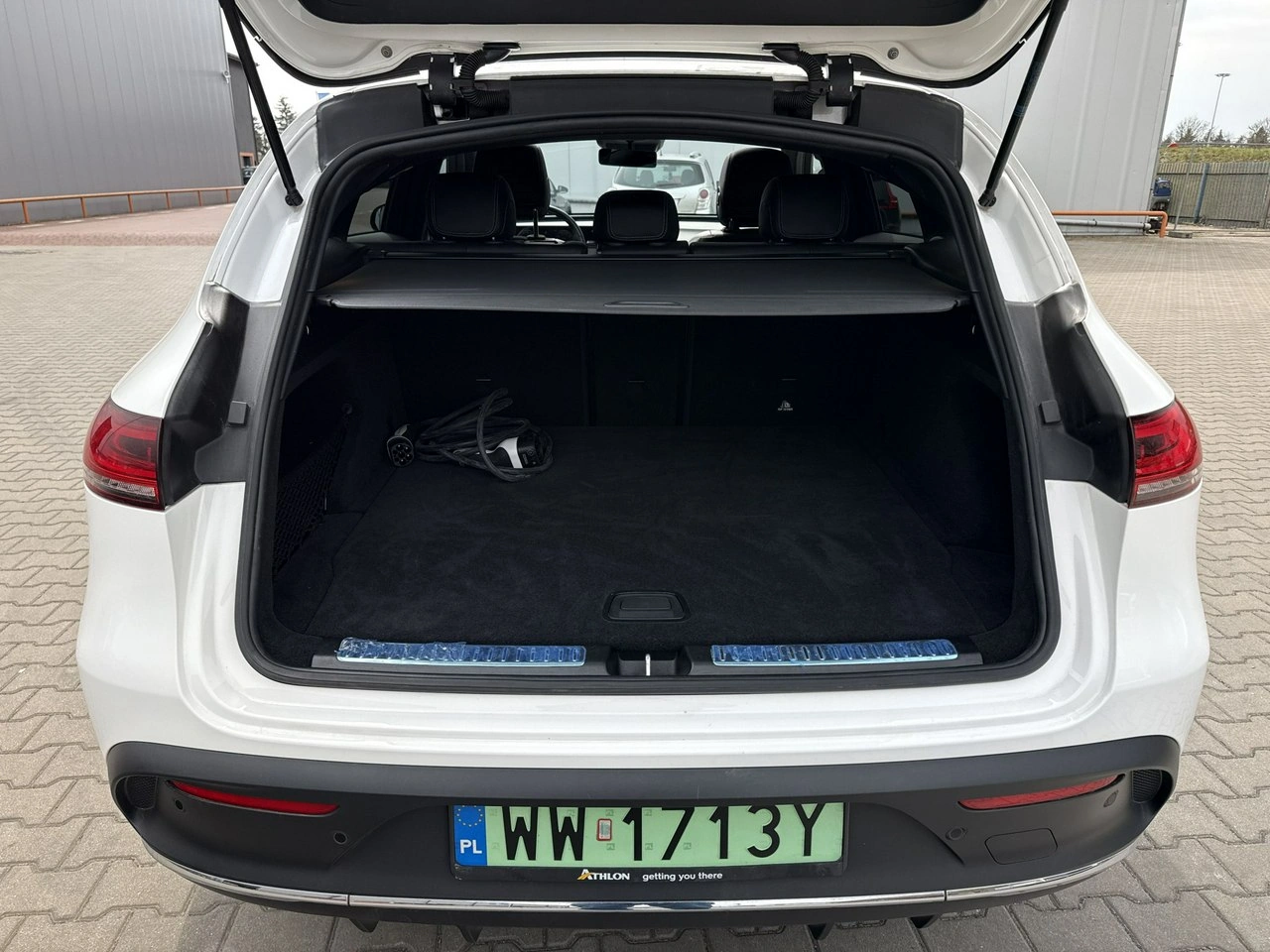 Mercedes EQC - Zdjęcie 16