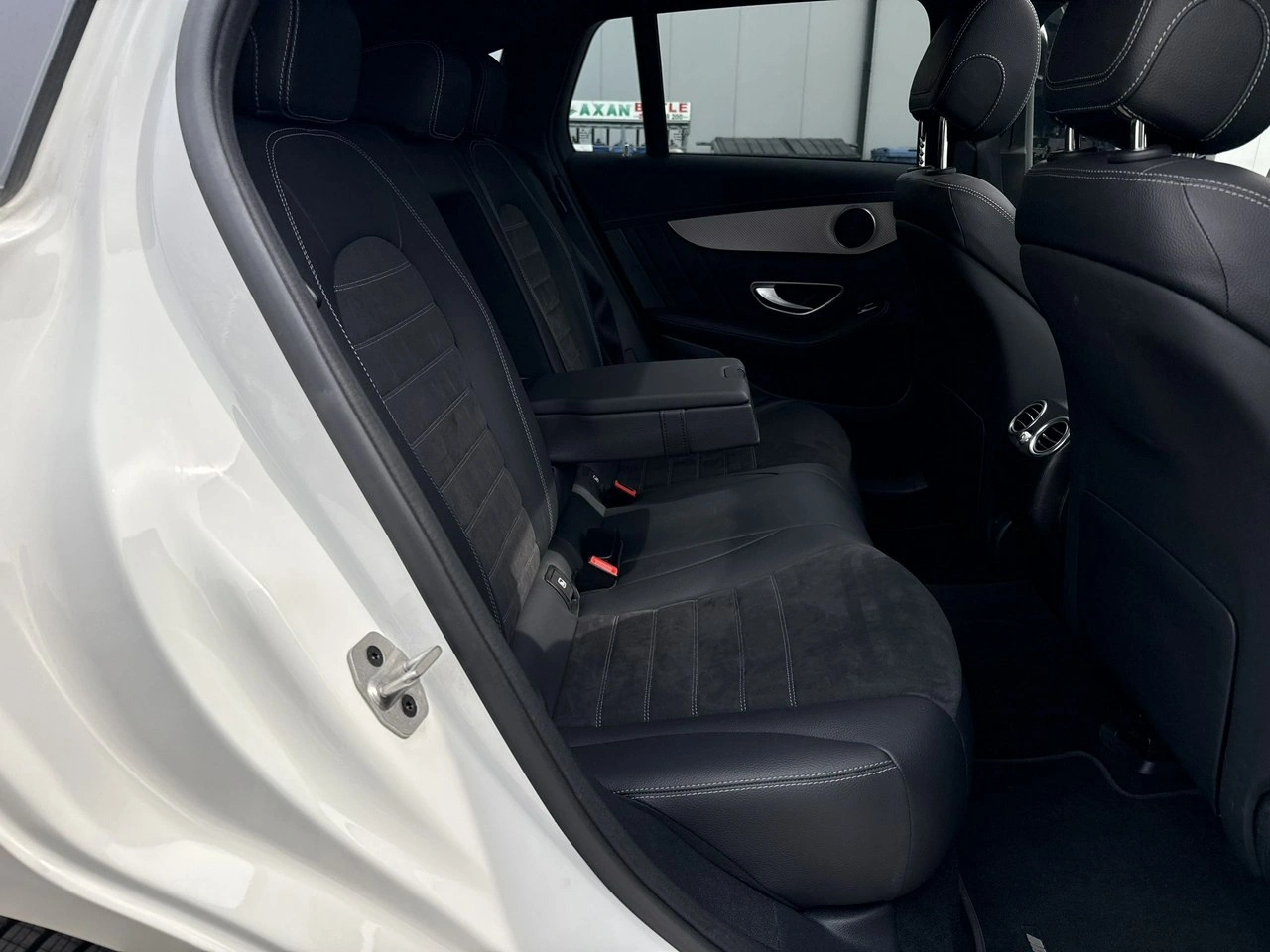 Mercedes EQC - Zdjęcie 19