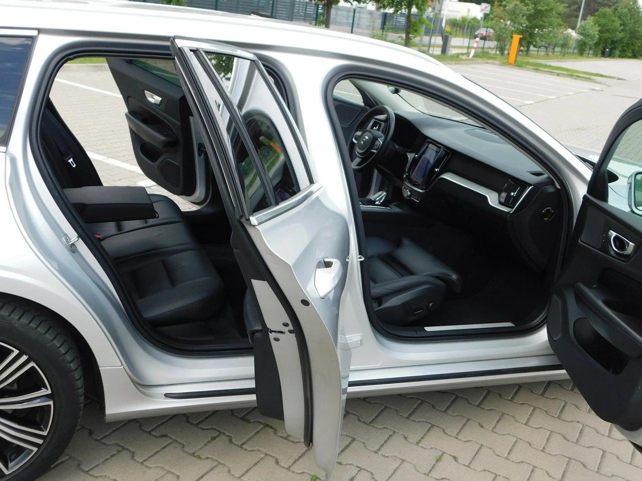 Volvo V60 - Zdjęcie 9