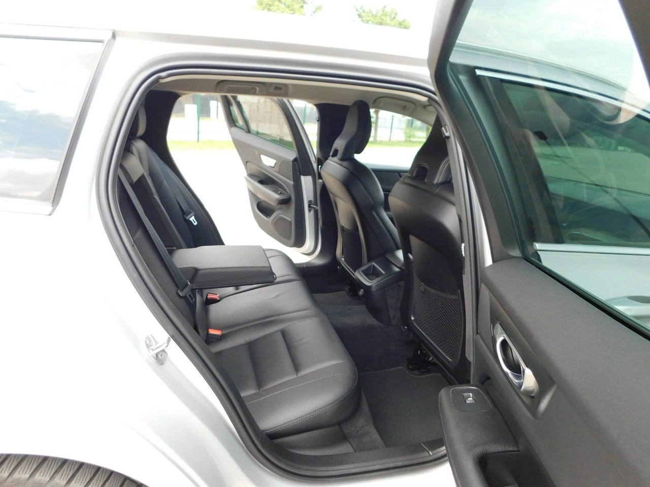 Volvo V60 - Zdjęcie 10