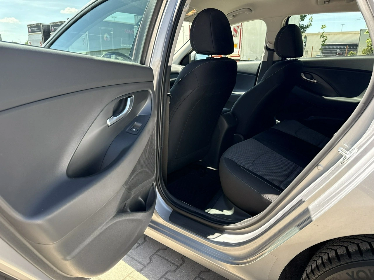 Hyundai i30 - Zdjęcie 13