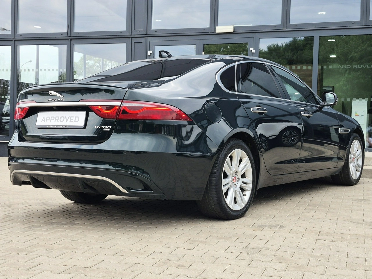 Jaguar XF - Zdjęcie 11