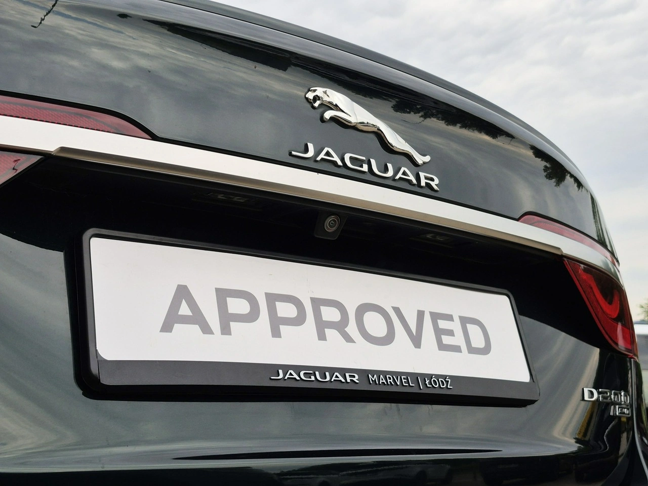 Jaguar XF - Zdjęcie 14