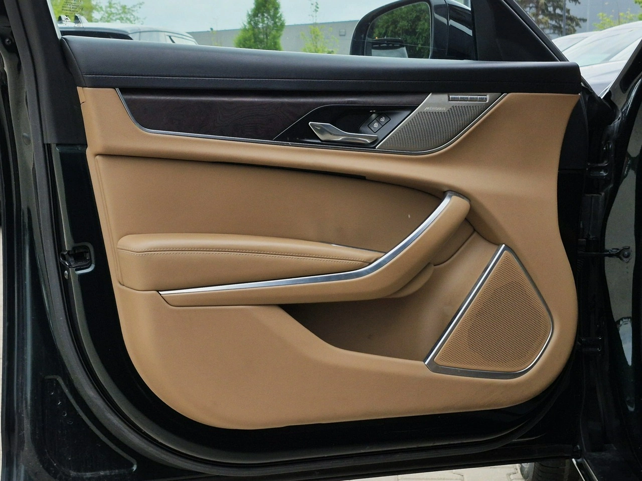 Jaguar XF - Zdjęcie 17