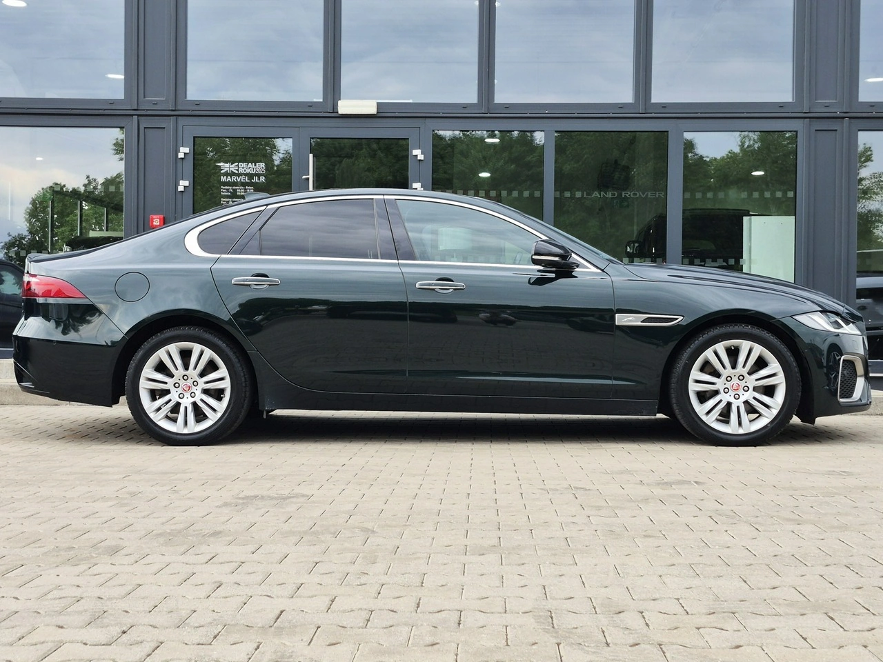 Jaguar XF - Zdjęcie 4
