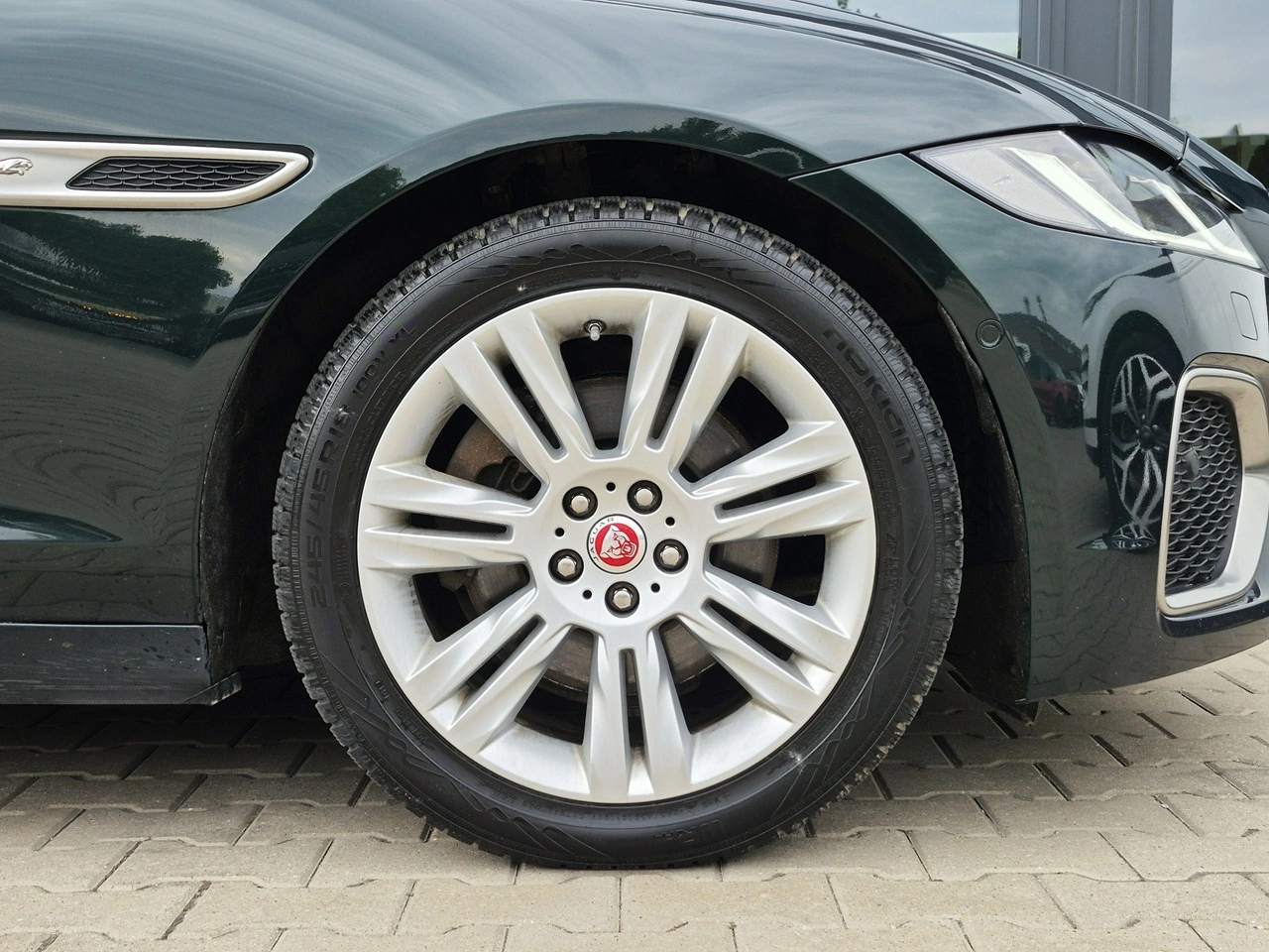 Jaguar XF - Zdjęcie 8